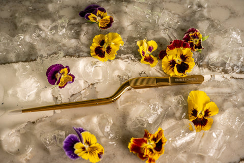 Offset Plating Tweezer - Edibleflower.ca by Heirloom Acres NOTL